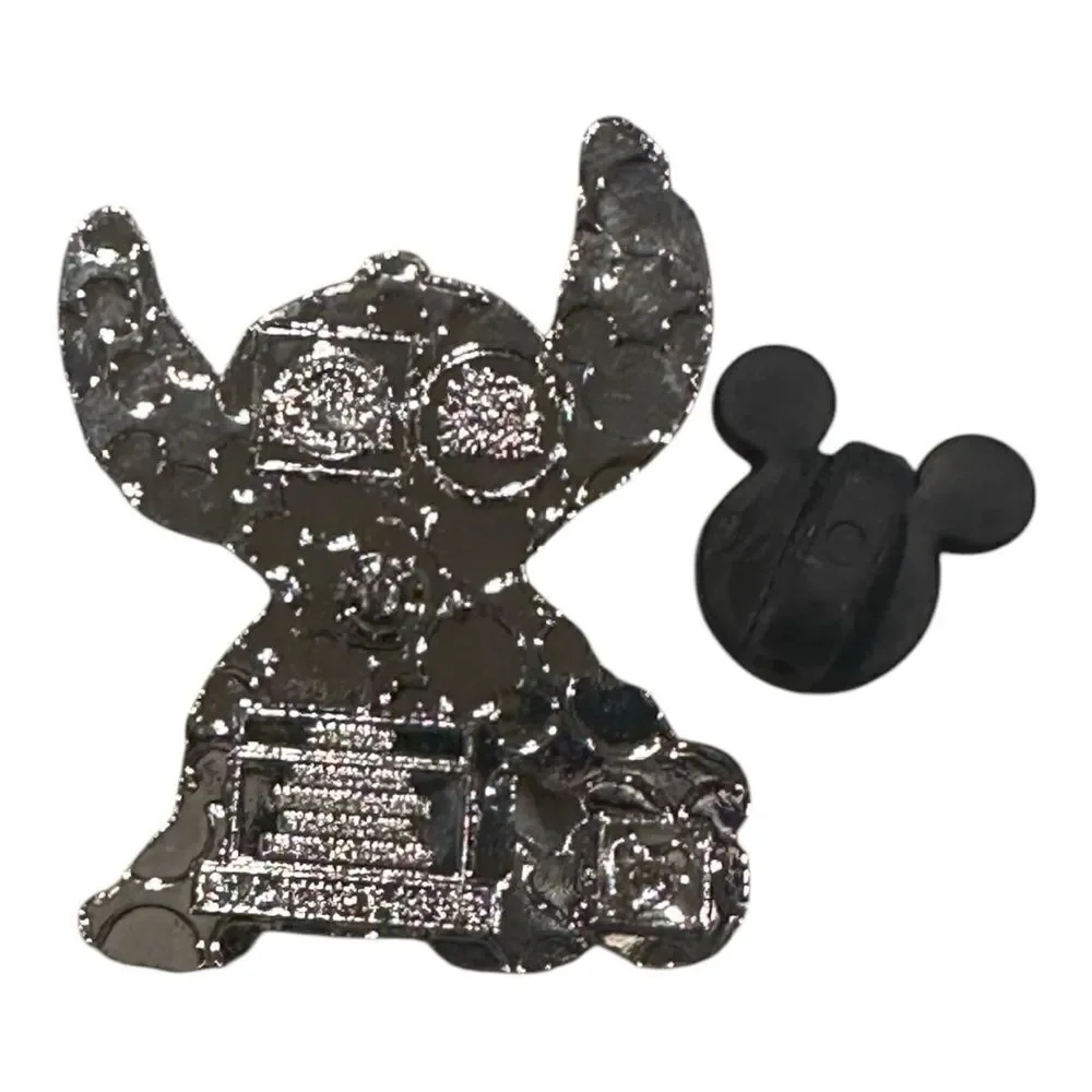 Stitch Attacks Snacks - Mystery Pouch - Stitch with Candy Apple